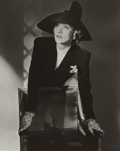 Marlene Dietrich, New York, 1942 © Condé Nast / Horst Estate
