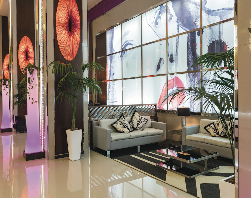 Lobby of RIU Plaza New York Times Square ©RIU Hotels & Resorts