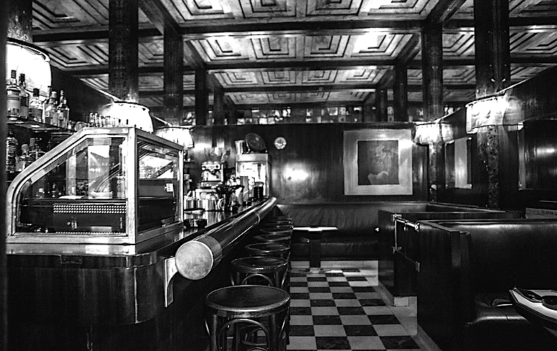 Interior of Loos Bar ©Robin Roger Peller