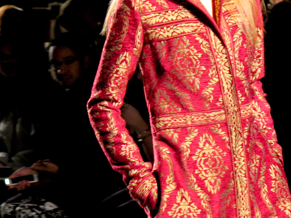 Tadashi Shoji Fall Winter 2017 ©MRNY