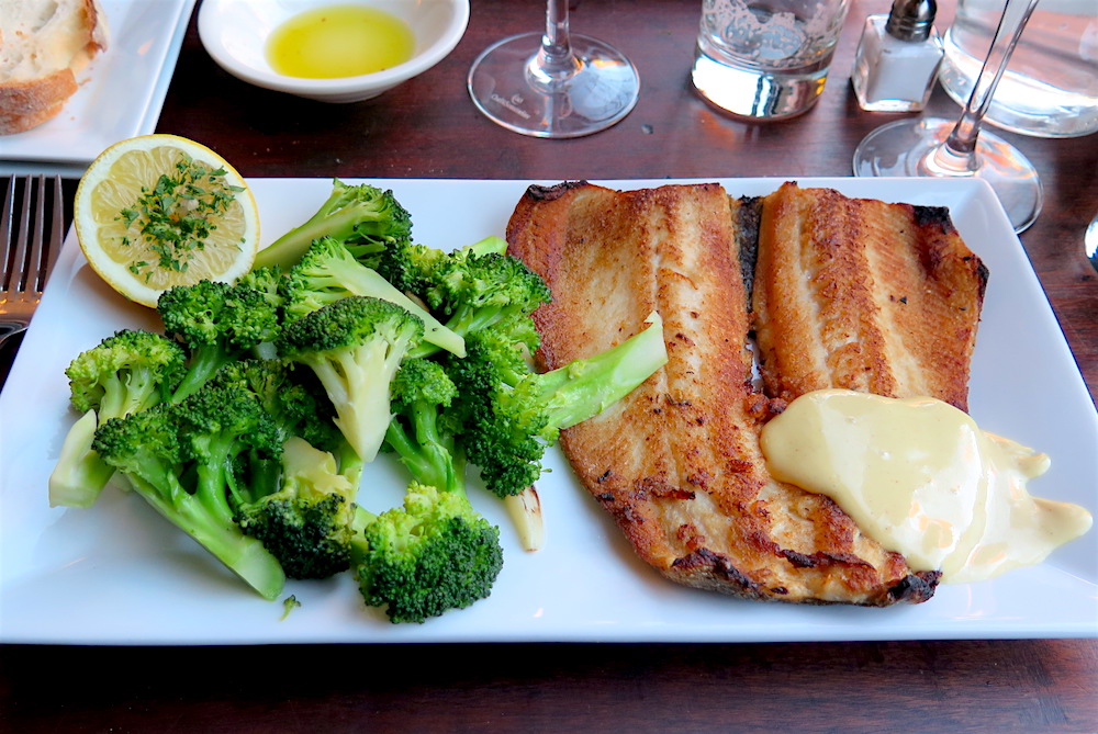Pan-seared trout Dijonnaise at Bella Luna ©MRNY